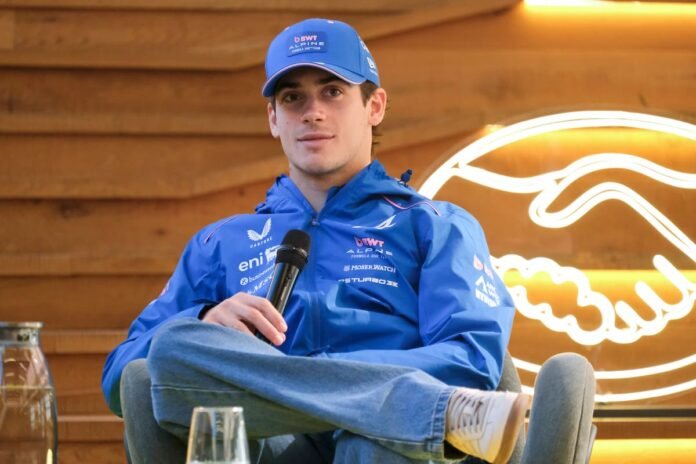 Conferencia de prensa de Franco Colapinto en Argentina